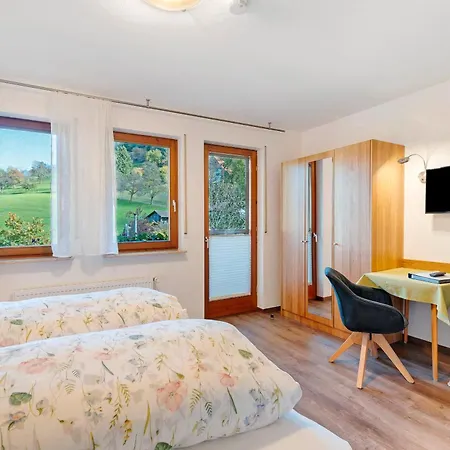 Pensión Schneider 3*